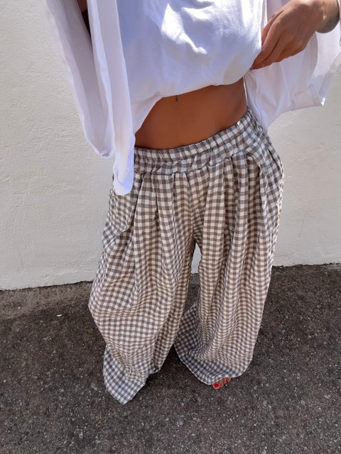 Plaid pants - taupe (pre-order)