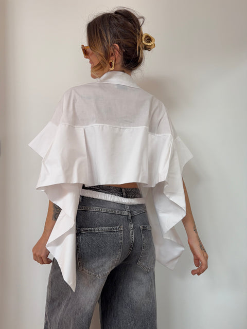 Chemise blanche dos nu