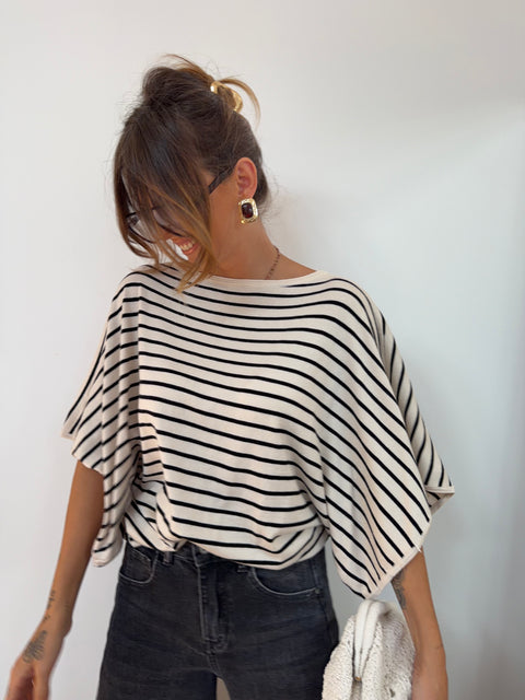Pull léger rayé manches papillon - beige et noir
