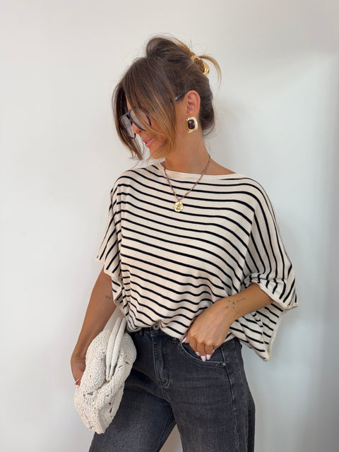 Pull léger rayé manches papillon - beige et noir
