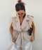 Blazer sans manche ceinturé - beige