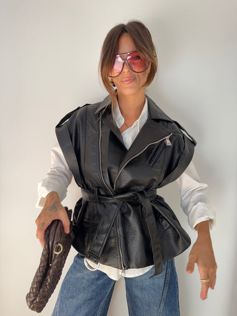 Perfecto en cuir sans manche