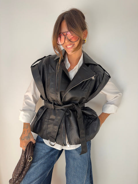Perfecto en cuir sans manche