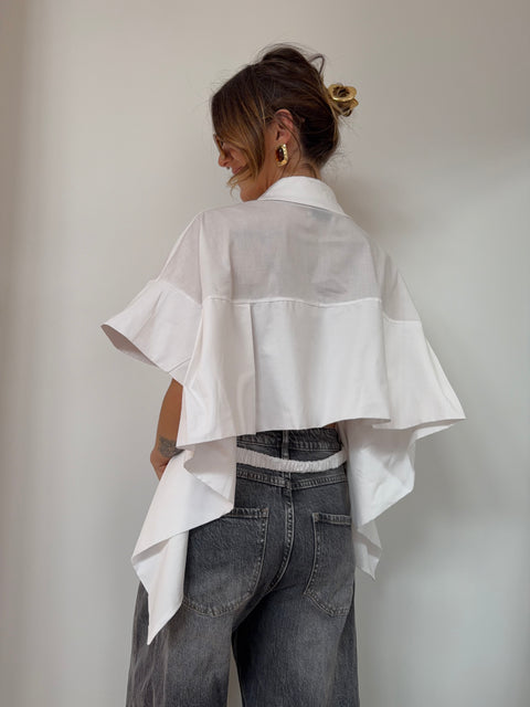 Chemise blanche dos nu