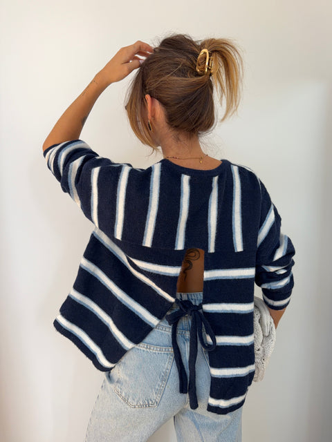 Pull rayé avec noeud - bleu