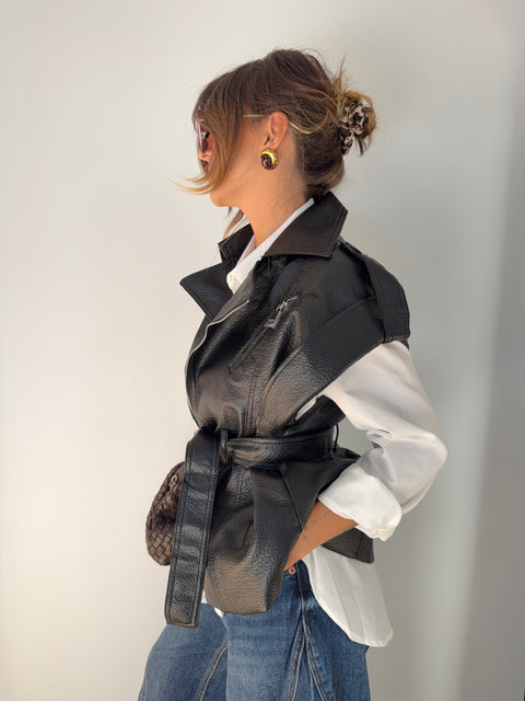Perfecto en cuir sans manche