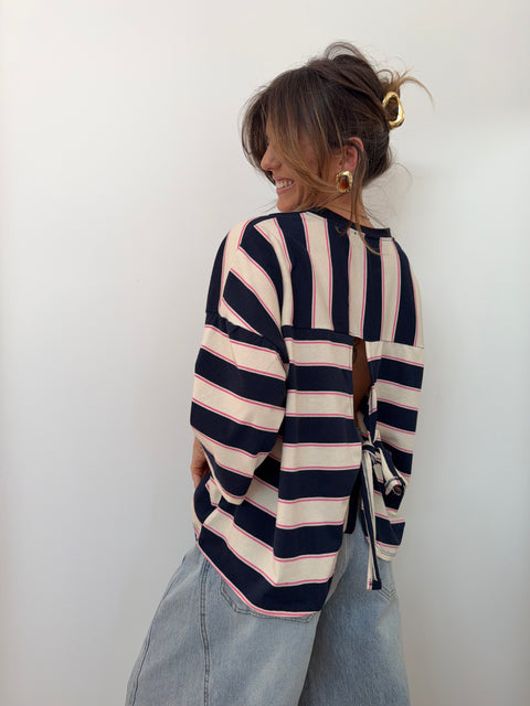 T-shirt rayé avec noeud - bleu et rose