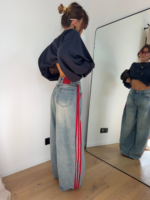 Jeans à bandes rouges (pré commande)