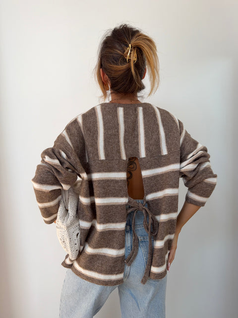 Pull rayé avec noeud - beige