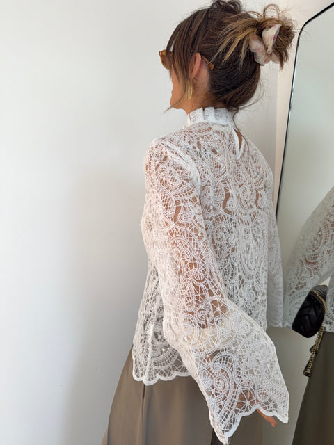 Haut en dentelle - blanc
