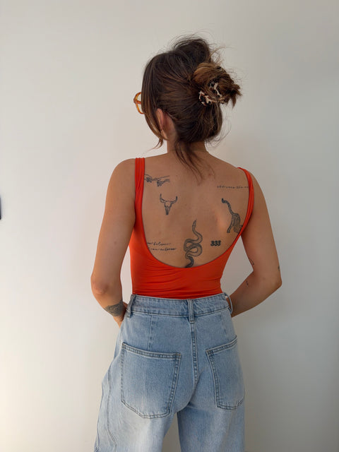 Body - orange