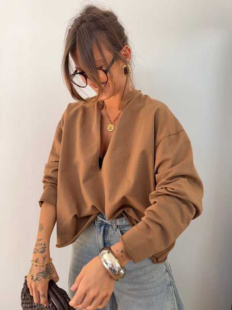 Haut col en V - camel