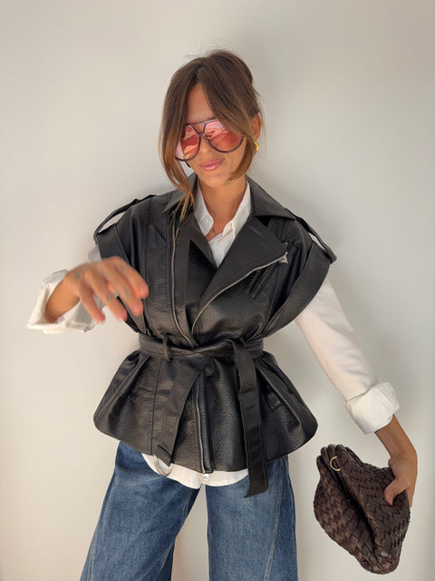 Perfecto en cuir sans manche