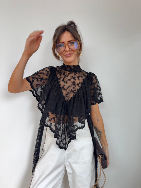 Haut à noeuds en dentelle noir