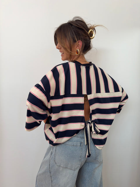 T-shirt rayé avec noeud - bleu et rose