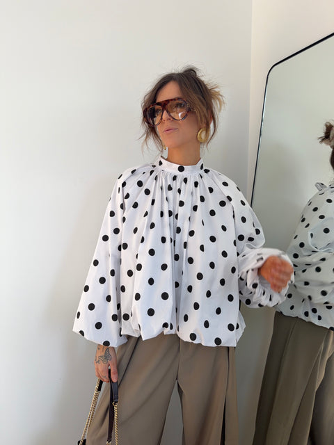 Blouse dos nu à pois