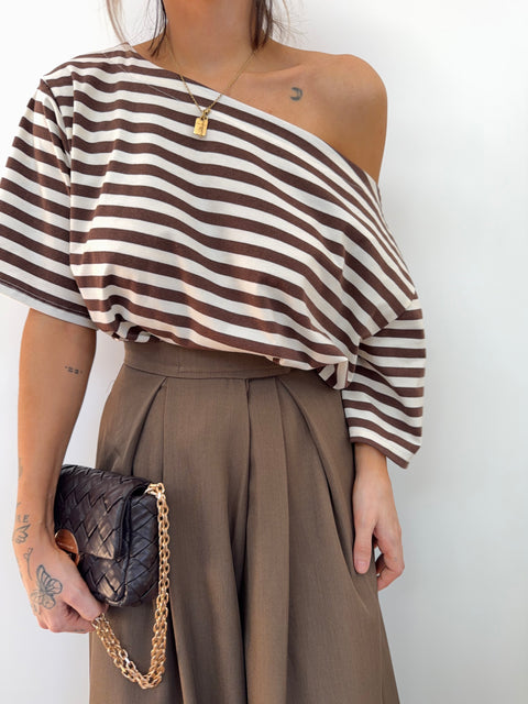 T-shirt à rayures asymétrique - marron