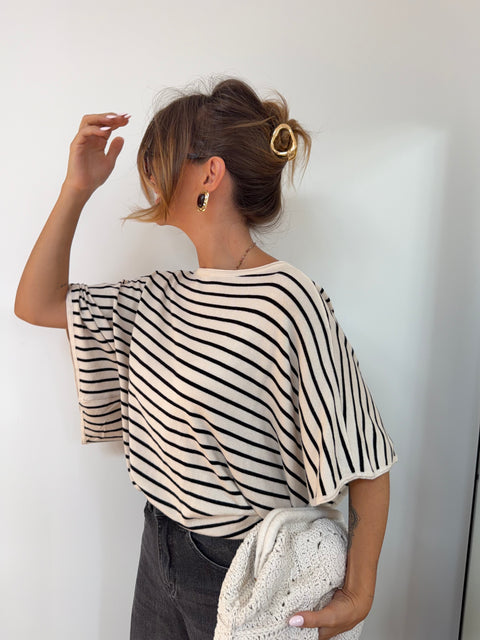 Pull léger rayé manches papillon - beige et noir