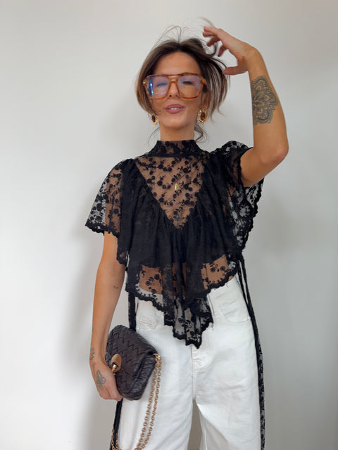 Haut à noeuds en dentelle noir