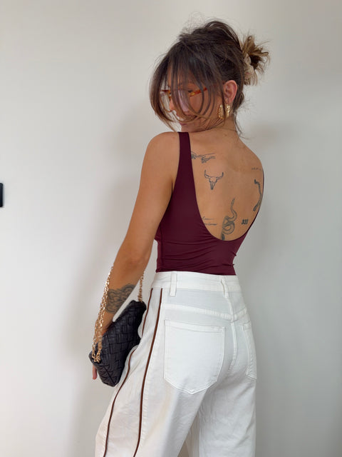 Body - bordeaux