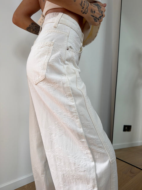 Jeans à détails fleuris beige