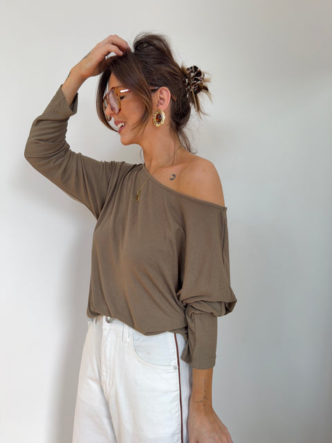 T-shirt manches longues asymétrique - kaki