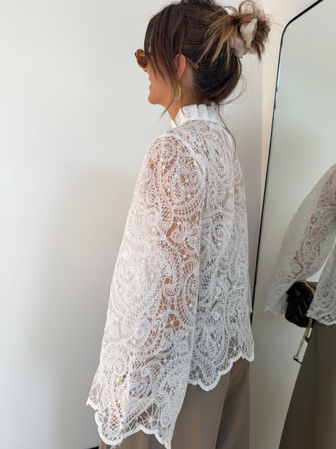 Haut en dentelle - blanc