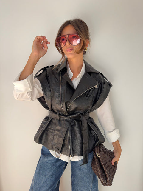 Perfecto en cuir sans manche