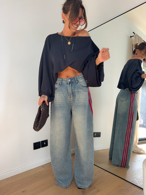 Jeans à bandes rouges (pré commande)