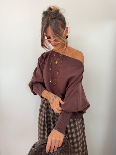Pull asymétrique court - chocolat
