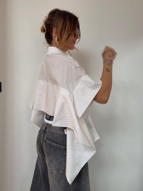 Chemise blanche dos nu
