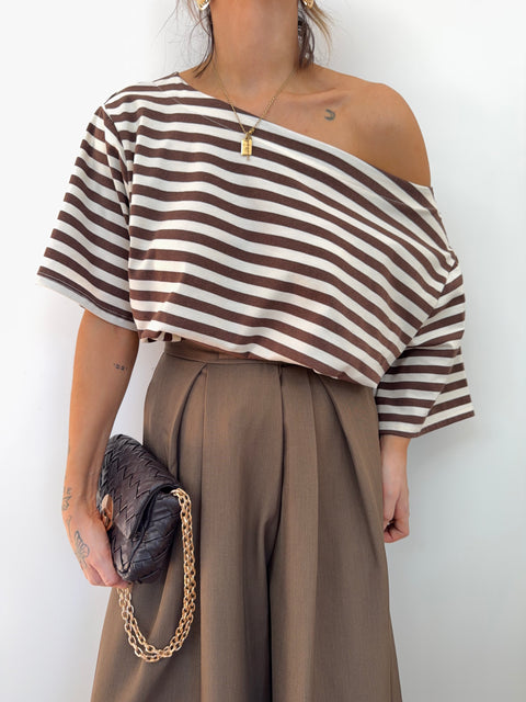 T-shirt à rayures asymétrique - marron
