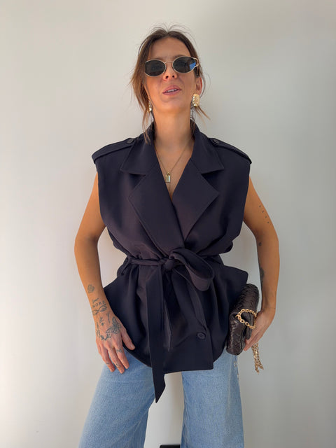 Blazer sans manche ceinturé - bleu marine