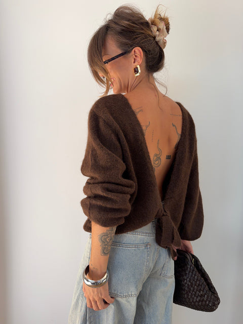 Pull dos nu à noeud - chocolat