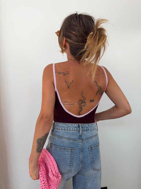 Body à coutures - bordeaux et mauve