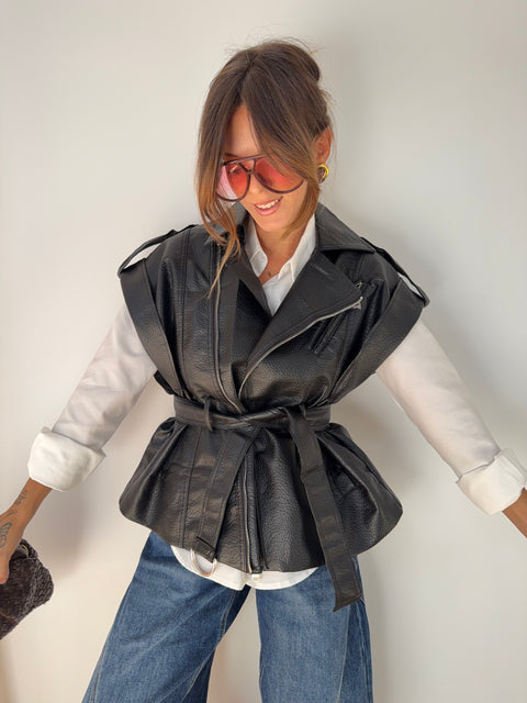 Perfecto en cuir sans manche