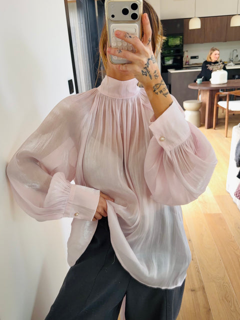 Blouse satinée à col montant - rose