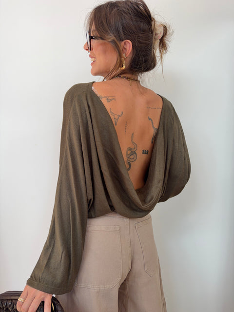 Haut dos nu - kaki